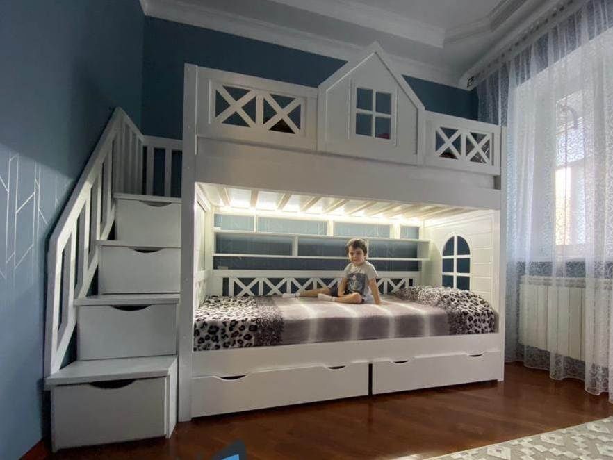 На заказ Farzandlaringiz yotoqxonasi uchun mebellar toplami.