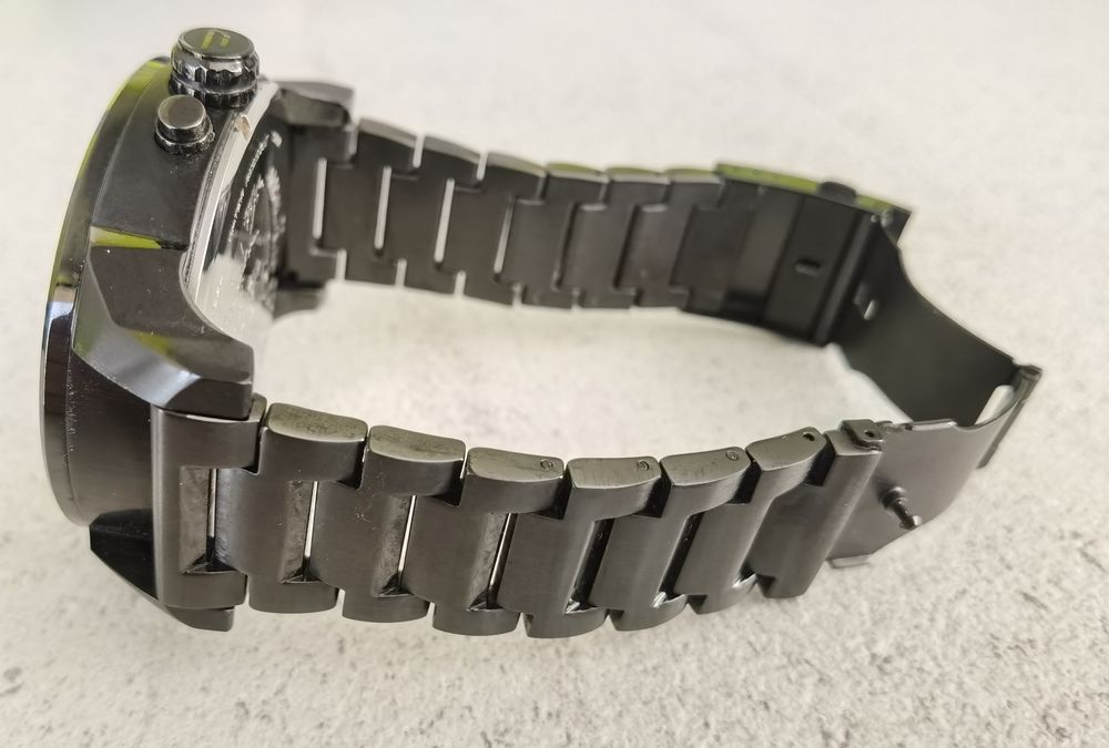 Часовник DIESEL DZ7395