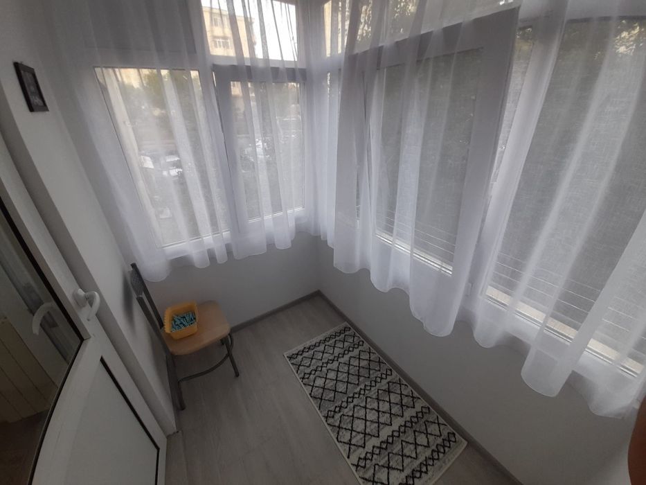 Vând apartament 2 camere, etaj 1, Mioveni