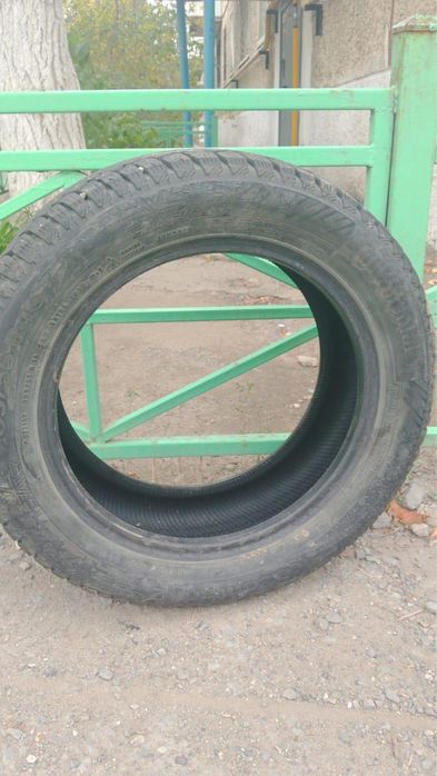 Продам зимние шины