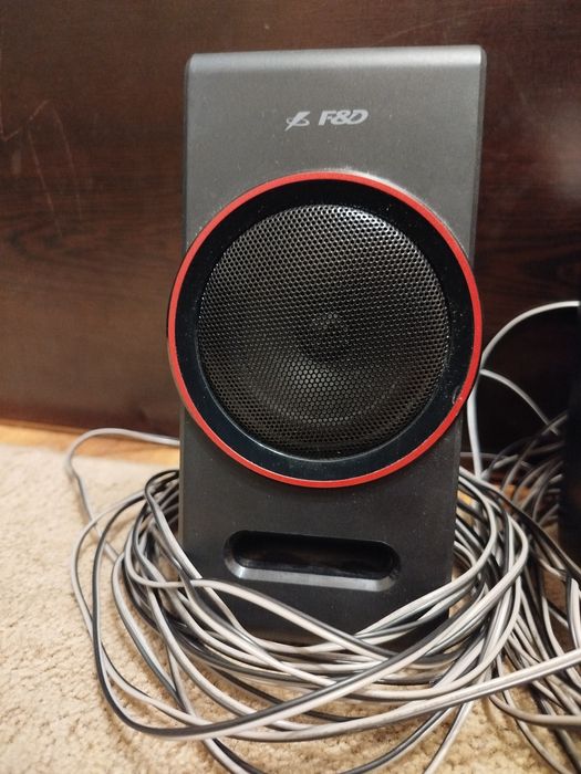 Колони Fenda f3000U