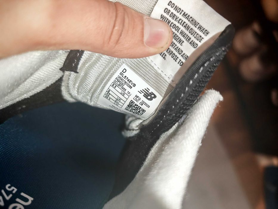 New Balance 574 mărimea 42