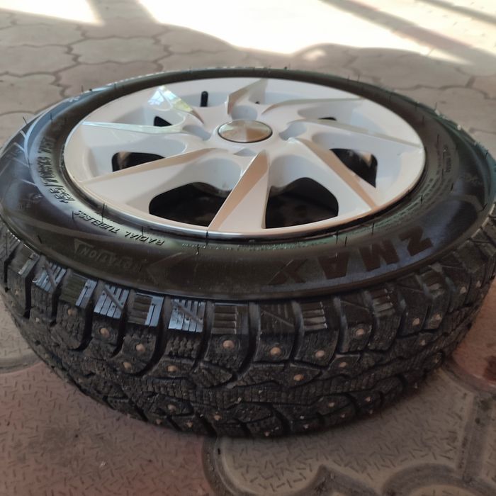 Диски с зимней резиной