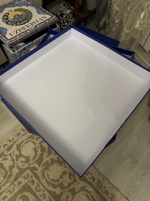 Подарочные корбки 40/40