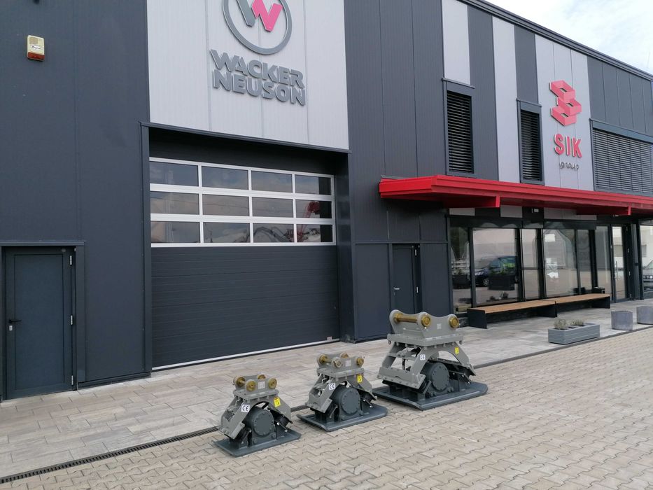 Placi compactoare pentru excavatoare