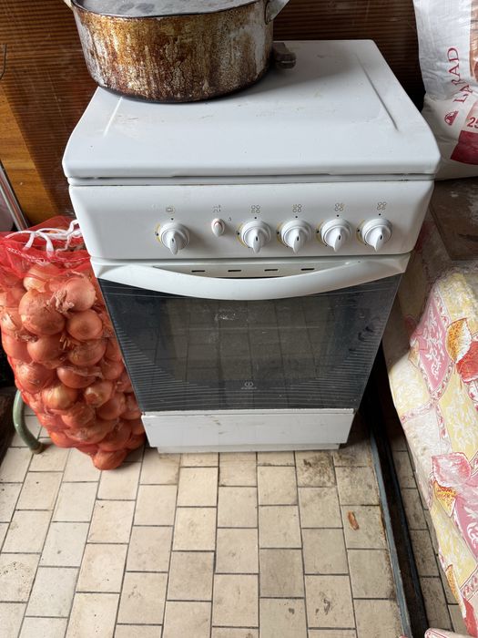 Газ плита и духовка