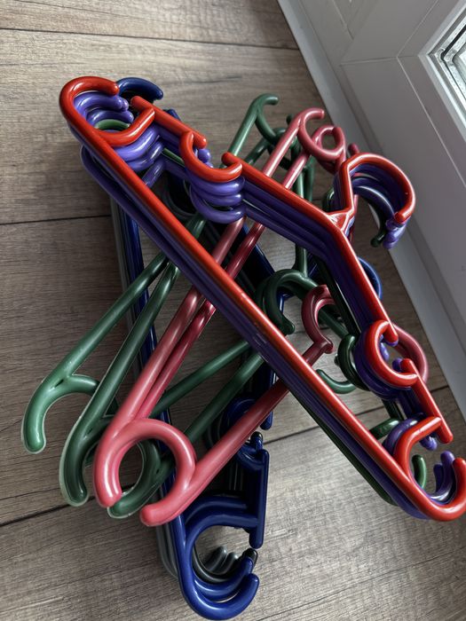 Вешалки детские и подростковые!