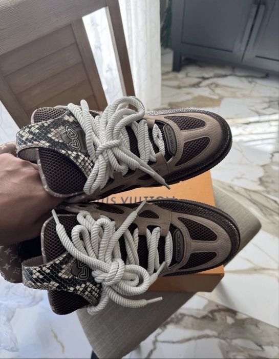 Louis Vuitton Skate Dark Mocha Adidasi