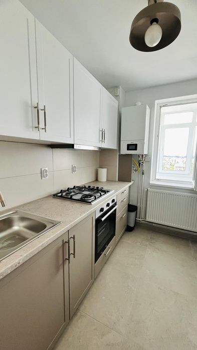 Închiriez apartament 2 camere