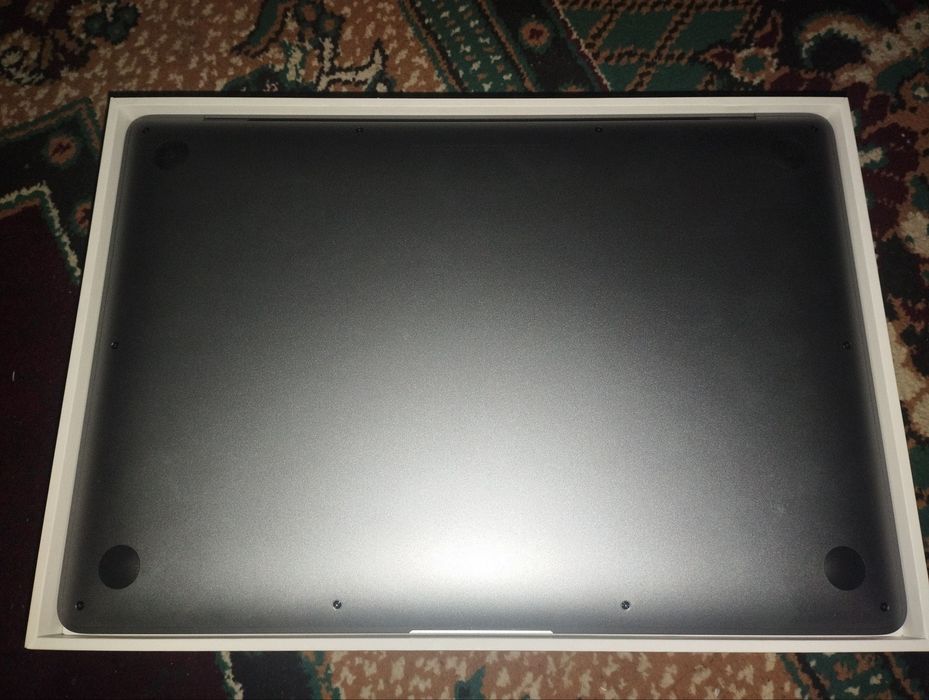 Mackbook air 13 inch