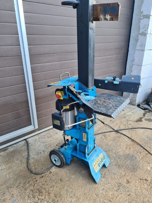 Despicator/ crapator lemne 6t 220v import Germania
