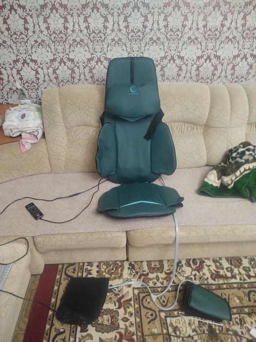 Продам Массажное кресло