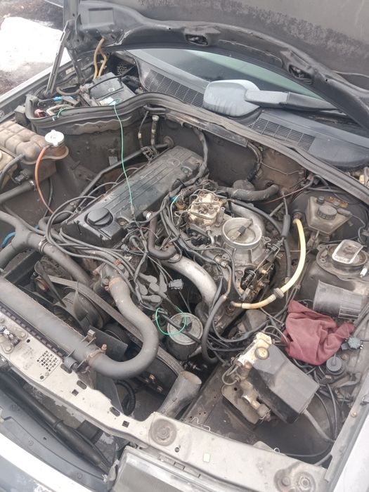 Мерседес 190 седан