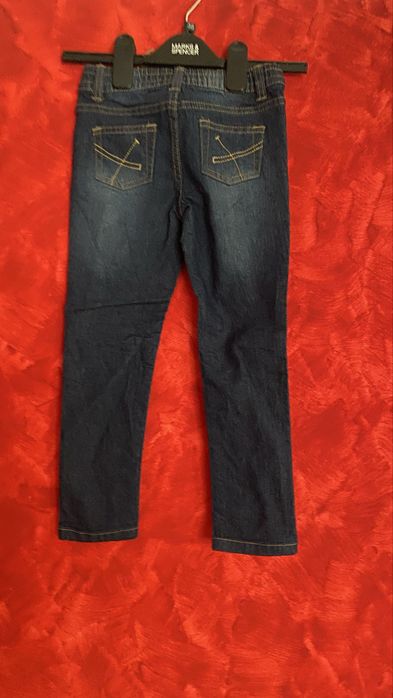Pantaloni de blugi pentru copii