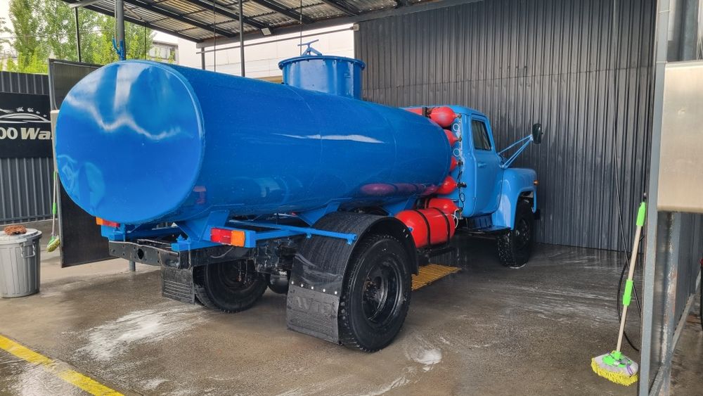 Gaz 53 vodavoz sotiladi