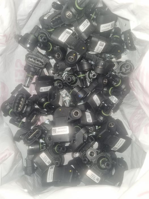 Injectoare gaz Dacia Renault Logan Sandero Clio  landi renzo fabrica