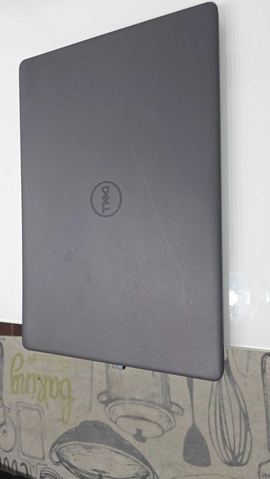 Dell Vostro I3 8gb 256gb