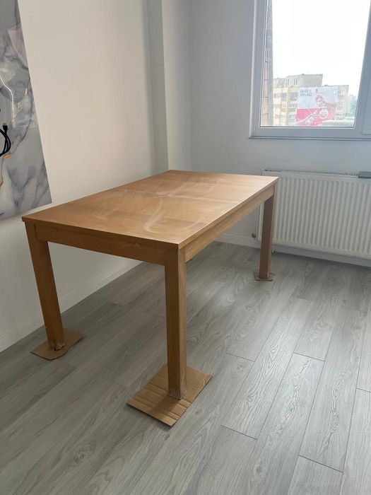 Masa din lemn masiv 1400 / 840