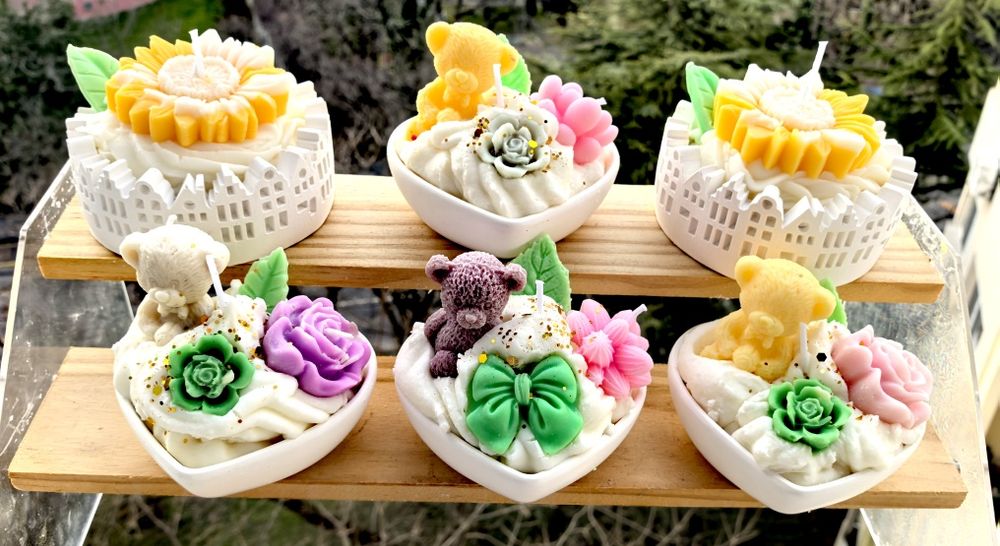 Ароматни Свещи, Чашки и Бурканчета