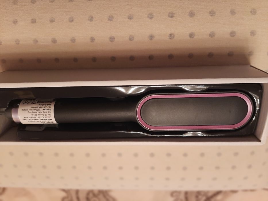 Нова!Електрическа четка за изправяне на коса!