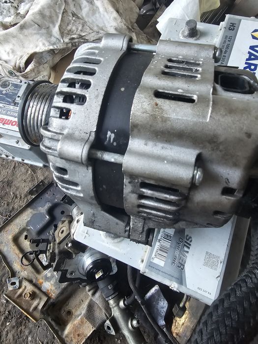 Alternator hyundai tucson 2.0 CRDI euro 4 nou