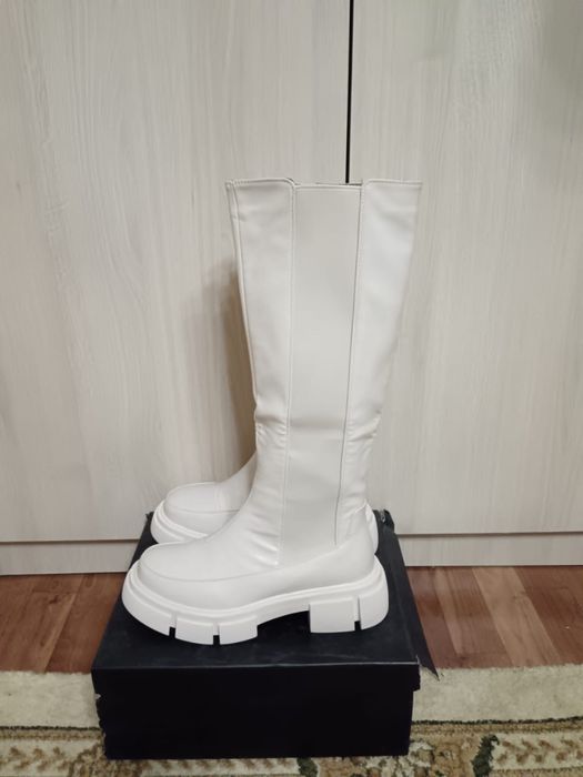 Сароги женские нлаые