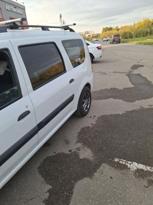 Продам Лада ларгус 2017