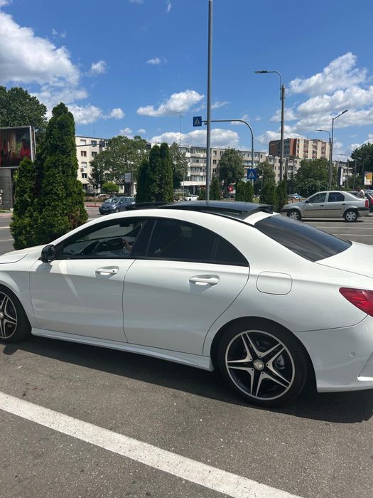 Mercedes-Benz CLA 220/ AMG  Line/ Panoramic/ Camera