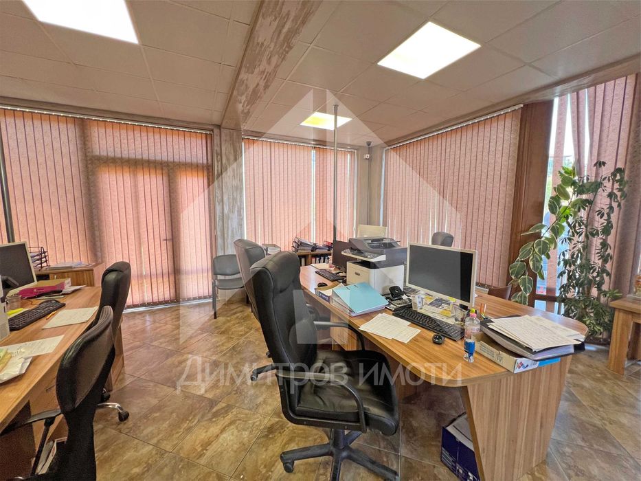 Продава се Къща в Нови пазар - 204 кв.м за 652 €/кв.м - Снимка #10