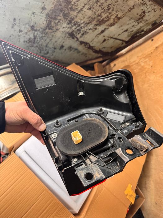 Задний стоп лексус лх 570