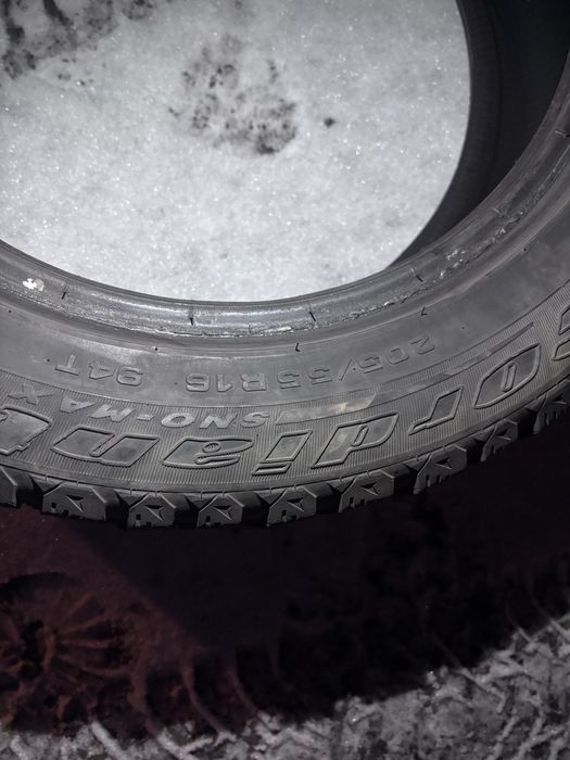 Продам шины зиние