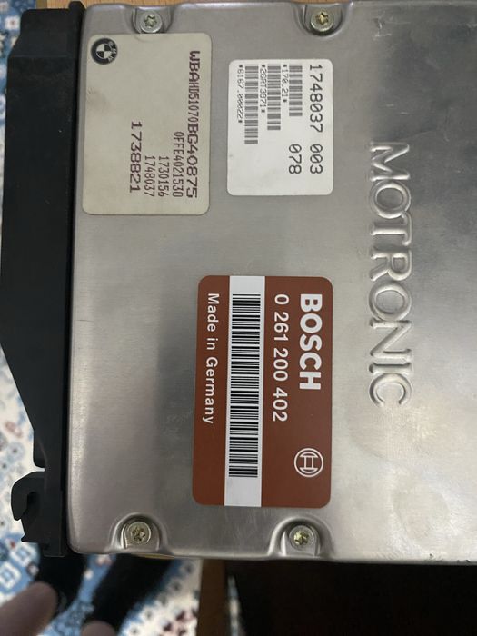Запчасти на bmw e34