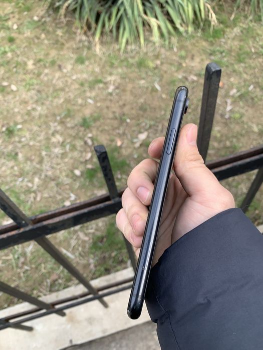 iPhone XR be LL/A QORA