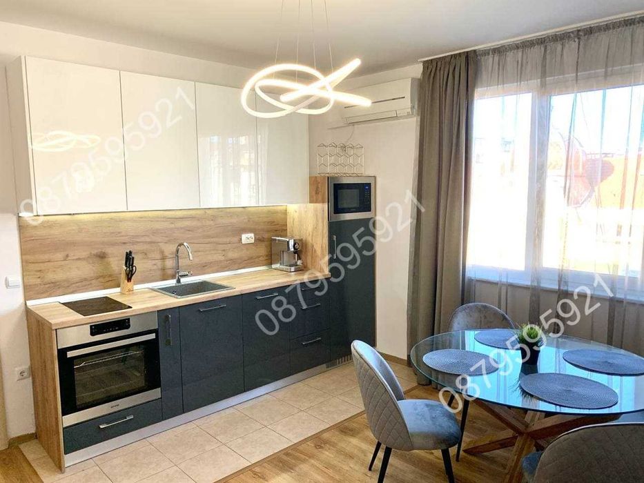 Дава се под наем Двустаен апартамент в Бургас, Център - 70 кв.м за 561 € - Снимка #14