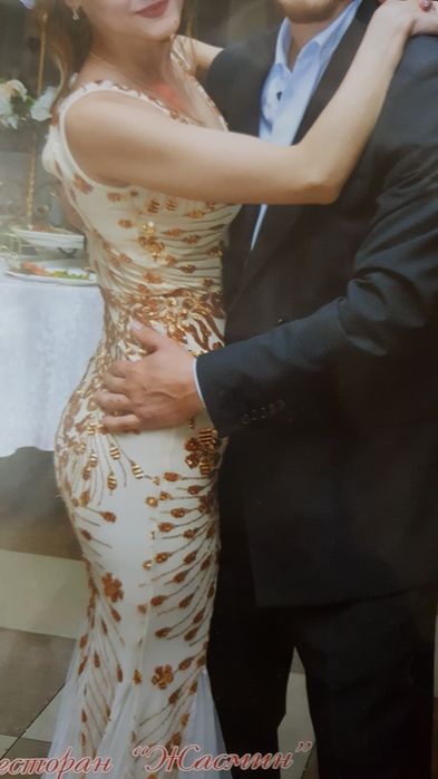 Вечернее платье.