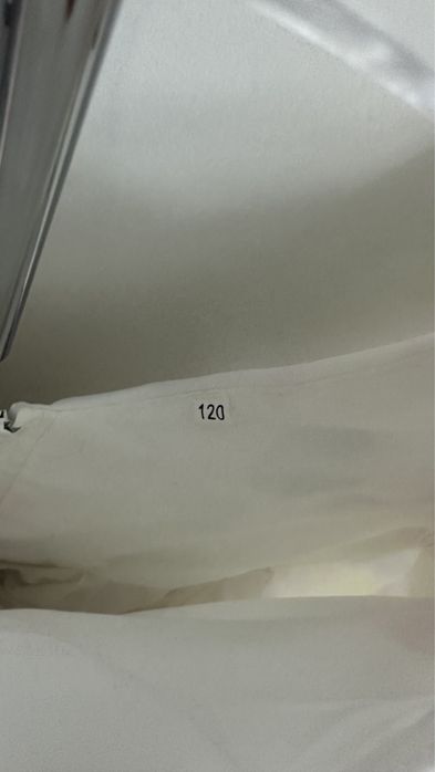 Продам   нарядное  платье  для девочки