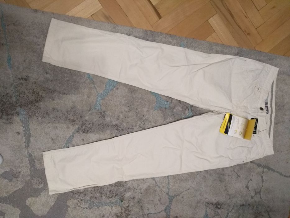 Дамски панталон за туризъм и екскурзии