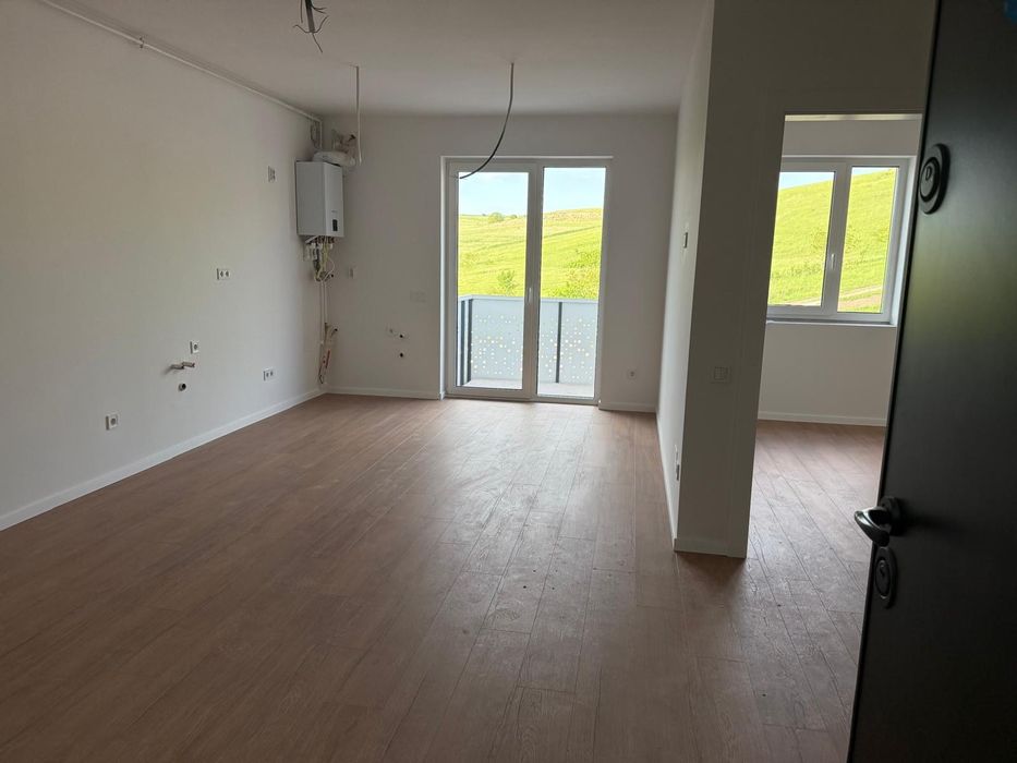 Apartment finisat de vânzare Apahida, str Octavian Paler Nr 40 (bloc nou)