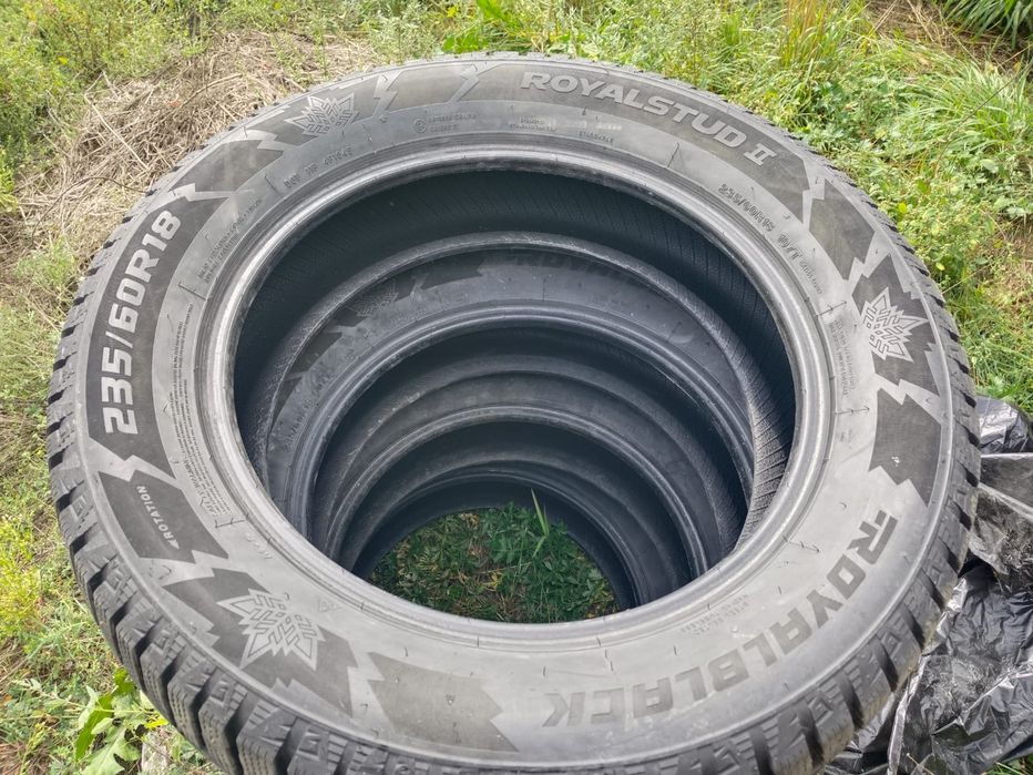 Продам шины зимние