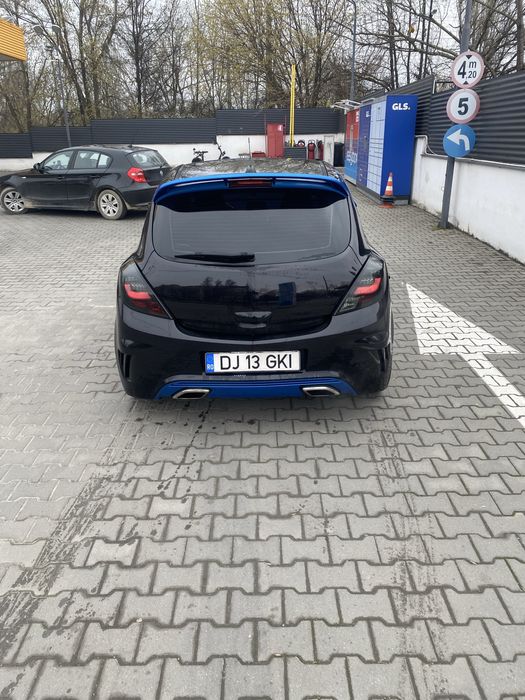 Opel corsa D 1.6 turbo