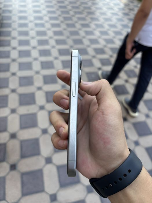 Iphone 15 pro с гарантией