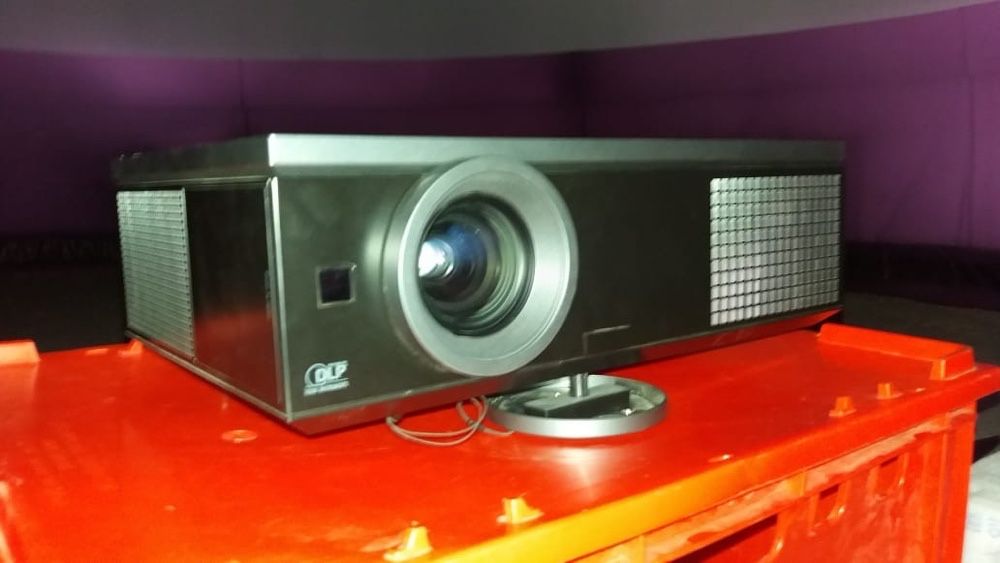Продам проэктор