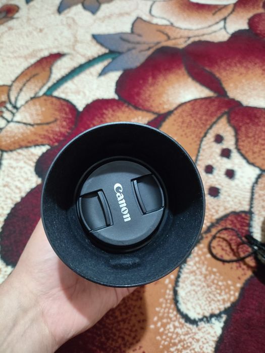 Canon 85mm 1.8 sotilad