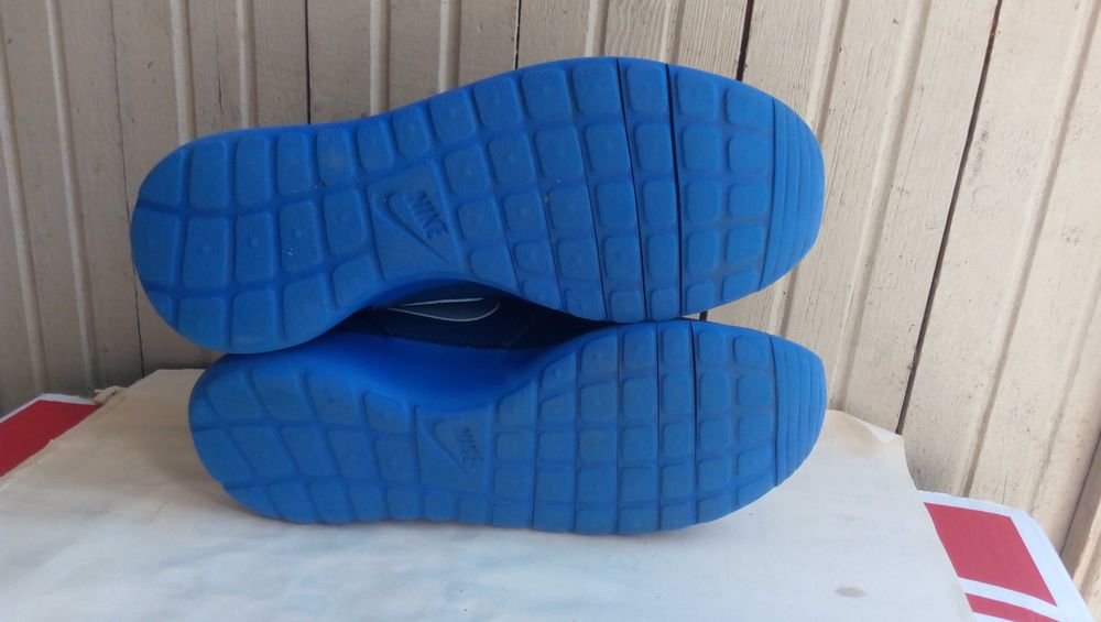 '' Nike Roshe Run''Оригинални маратонки 36 номер