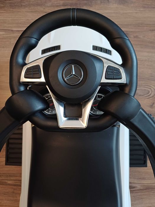 Кола Ride-On Mercedes Бял
