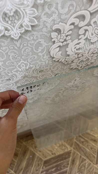 Продаю стекло для окон