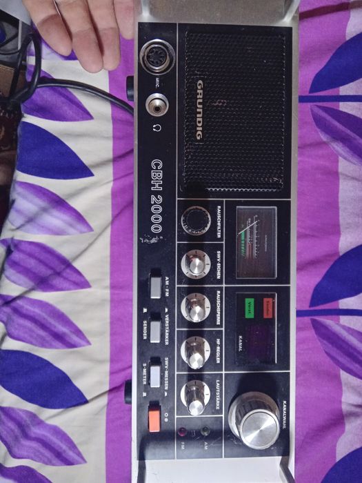 Stație emisie Grundig CBS 2000