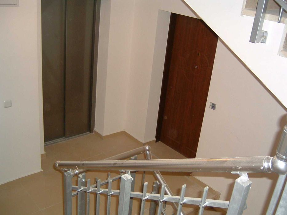 Дава се под наем Офис в Варна, Център - 37 кв.м за 350 € - Снимка #8