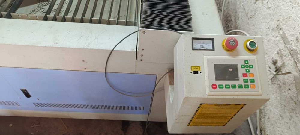 Лазерно- гравировальный станок