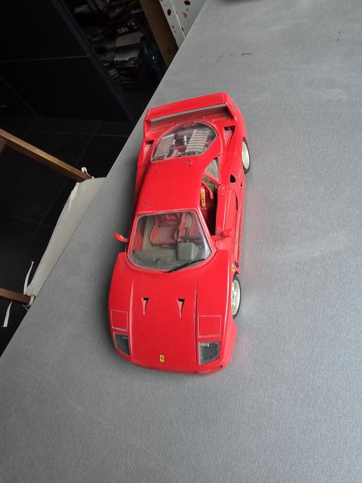 Machete auto diverse, Ferrari, Porsche 1/18 și 1/24.